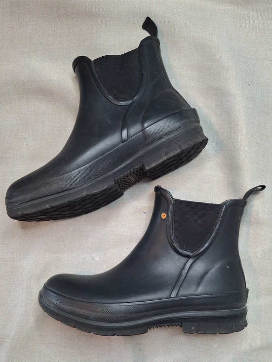 Bogs Shoes - Bogs Amanda Plush Waterproof Chelsea Boots Black Women Size US 8 EU 39